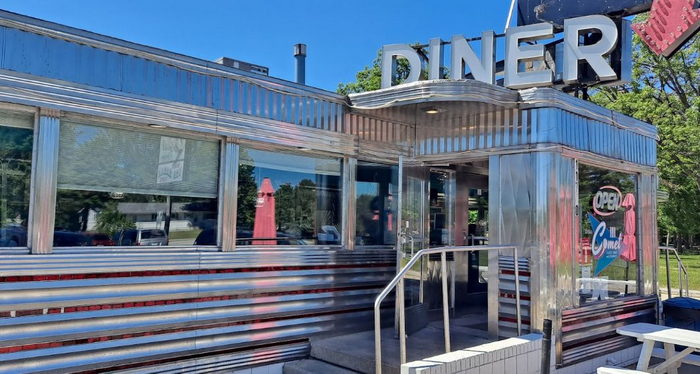 Comet Classic Diner & Creamery - From Web Listing (newer photo)